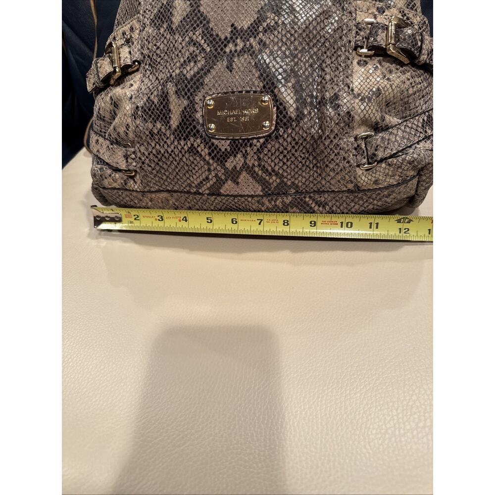 Michael Kors Women's Large Tan Leather Snakeskin Hobo Bag - Picture 5 of 12